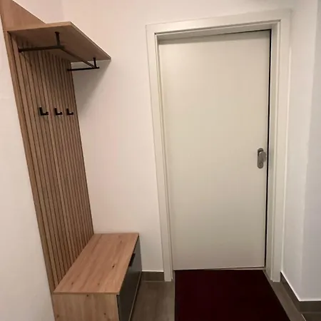 Quiet 2-bedroom - Ideal For Families & Work 뮌헨