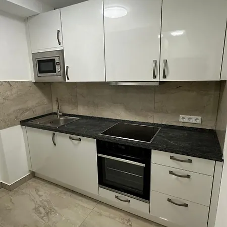 Apartment Schönes Mit Eigener Küche Und Eigenem Bad München