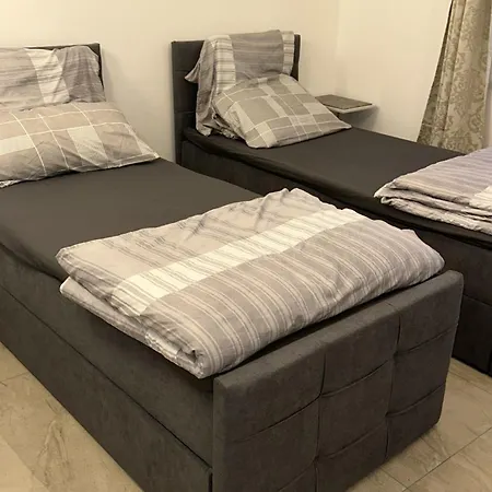 Schönes Mit Eigener Küche Und Eigenem Bad