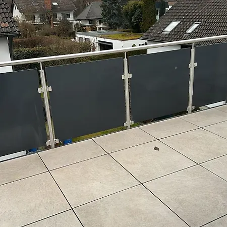 Schönes Mit Eigener Küche Und Eigenem Bad *