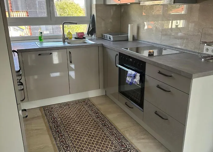 Daire Schoenes Mit Terrace Münih