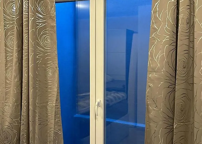 Schoenes Mit Terrace * Münih