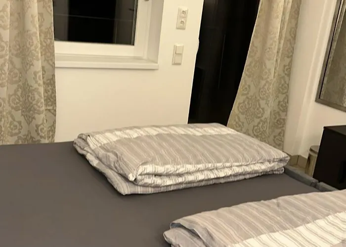 Schoenes Mit Terrace