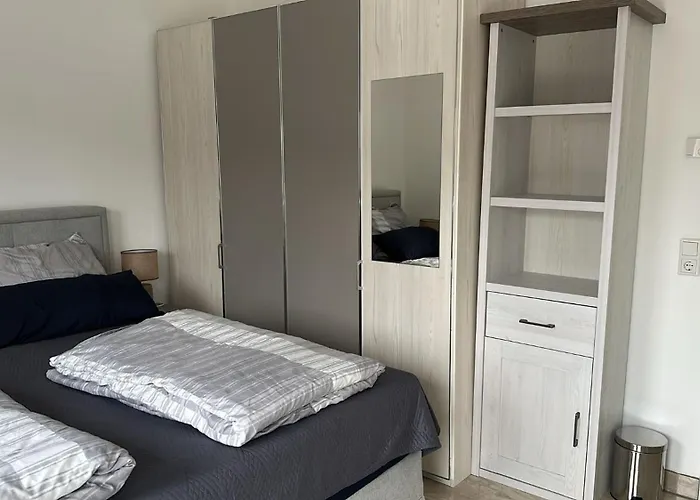 Schoenes Mit Terrace