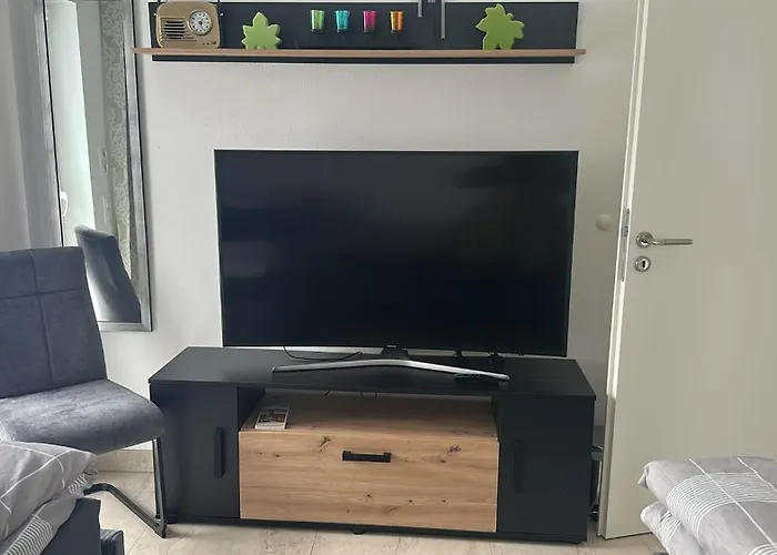 Schoenes Mit Terrace *