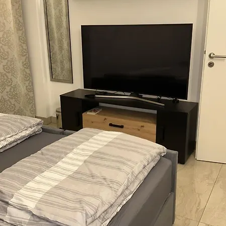 Apartamento Quiet 2-bedroom - Ideal For Families & Work *