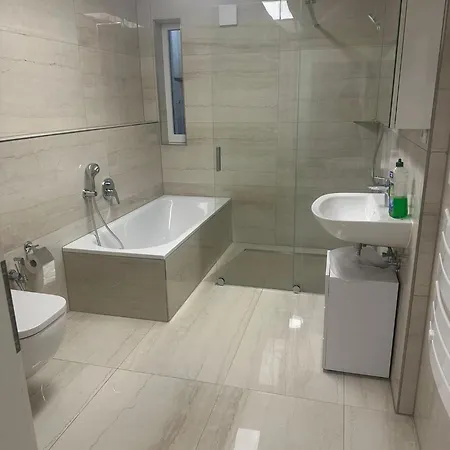 Quiet 2-bedroom - Ideal For Families & Work Apartamento Munique
